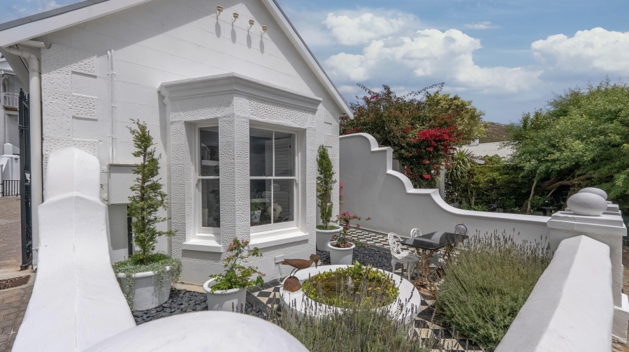 2 Bedroom Property for Sale in Mount Pleasant Western Cape